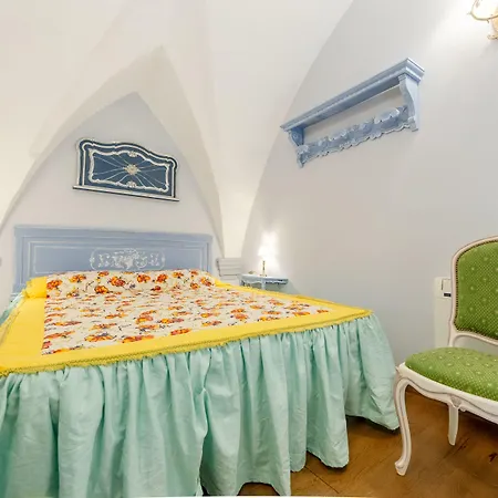 The Crown Palace - Hotel *