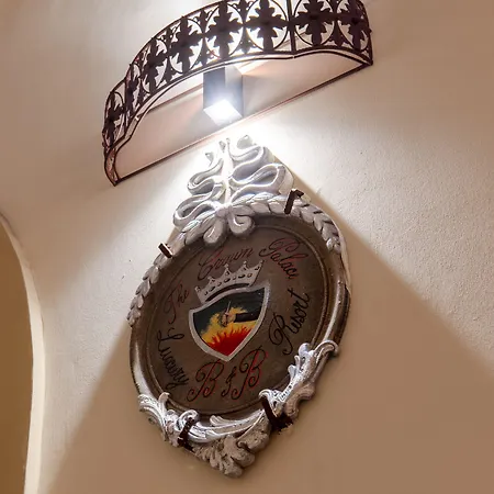 The Crown Palace - Gallipoli