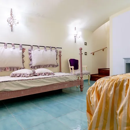 The Crown Palace - Gallipoli