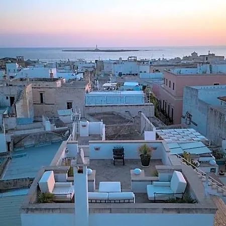 The Crown Palace - Gallipoli