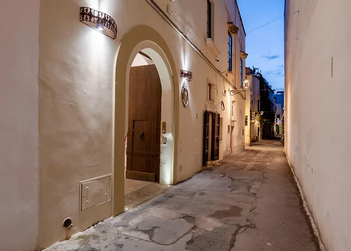 The Crown Palace - Otel Gallipoli