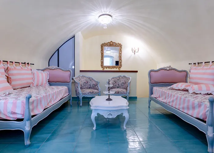 The Crown Palace - Gallipoli